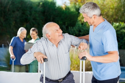 Vitassistance assistenza anziani disabili domiciliare ospedaliera. Le nostre badanti assunte da noi al Vostro servizio !